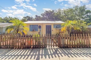2677 Marigold Avenue, Mims, Fl 32754, Mims