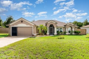 2450 Walkertown Avenue, Deltona, FL 32725 - MLS#1051708