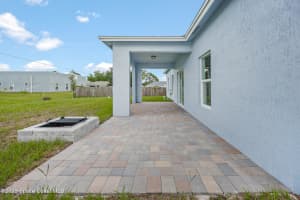 947 Hutchins Street, Palm Bay, FL 32909 - MLS#1052040