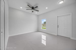 947 Hutchins Street, Palm Bay, FL 32909 - MLS#1052040