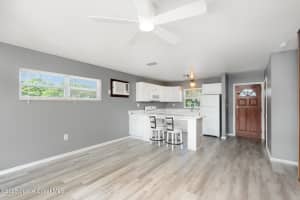 189 Oak Avenue, Cocoa Beach, FL 32931 - MLS#1052072