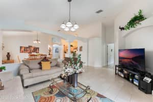 4632 Eagle Peak Drive, Kissimmee, FL 34746 - MLS#1052098