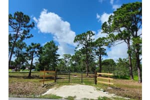 3625 Wisteria Lane, Micco, Fl 32976 Sold 10/06/25