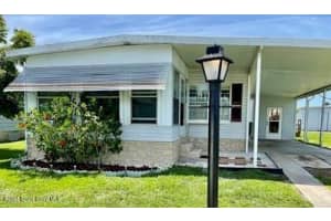 911 Oriole Circle, Barefoot Bay, FL 32976 - MLS#1052147