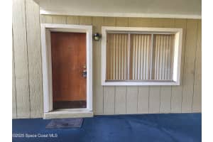 4304 London Town Road, Titusville, FL 32796 - MLS#1052237