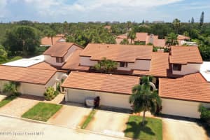 208 Parkside Place, Indian Harbour Beach, FL 32937 - MLS#1052366