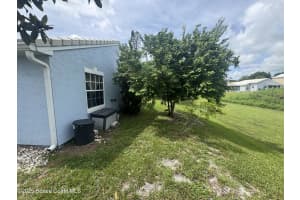 1996 Sugarberry Court, Palm Bay, FL 32905 - MLS#1052463