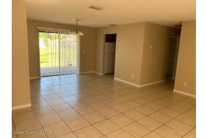 591 Borraclough Avenue, Palm Bay, FL 32907 - MLS#1052666