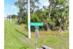 501 & 511 San Antonio Avenue, Palm Bay, FL 32908 Sold 09/12/25