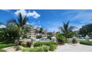 602 Shorewood Drive, Cape Canaveral, FL 32920 - MLS#1053542