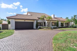 7210 Augusta Drive, Hialeah, FL 33012 Sold 09/12/25