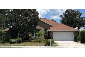 348 Lake Victoria Circle, Melbourne, Fl 32940, Melbourne