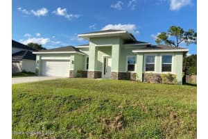 1865 Gallivan Street, Palm Bay, FL 32907 - MLS#1053771