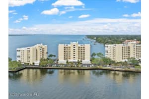 490 Sail Lane, Merritt Island, FL 32953 - MLS#1053964