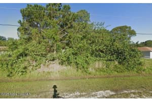 870 Eldron Boulevard, Palm Bay, FL 32909 Sold 01/16/26