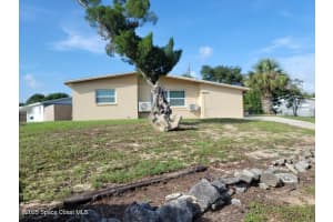 1700 Chaucer Road, Titusville, FL 32780 - MLS#1054039
