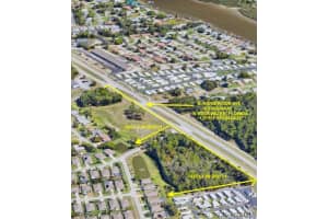 8838 Splashing Drive, Melbourne, FL 32940 - MLS#1054040