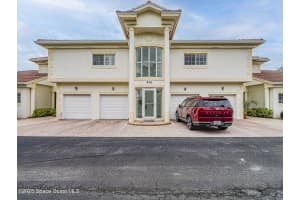 536 7th Square, 103, Vero Beach, FL 32962 - MLS#1054049