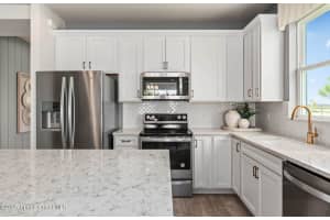 8867 Splashing Drive, Melbourne, FL 32940 - MLS#1054088
