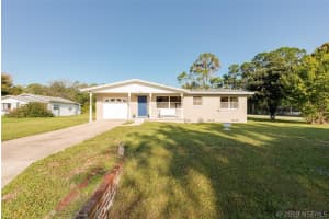 5750 Stamford Street, Mims, Fl 32754, Mims