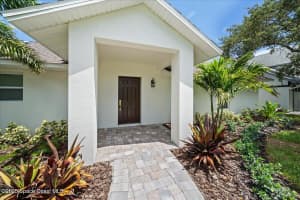 2060 Newfound Harbor Drive, Merritt Island, FL 32952 - MLS#1054273