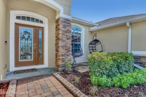 580 Easton Forest Circle, Palm Bay, FL 32909 - MLS#1054465