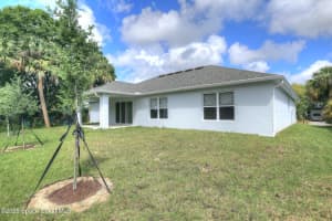 426 Lanfair Avenue, Sebastian, FL 32958 - MLS#1054622