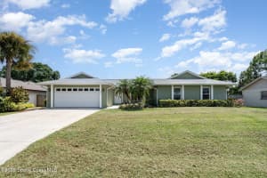1886 Garcia Street, Palm Bay, FL 32907 - MLS#1054643