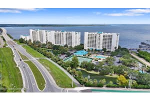 7 Indian River Avenue, 405, Titusville, Fl 32796, Titusville