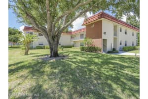 47 Woodland Drive, Vero Beach, FL 32962 - MLS#1054863