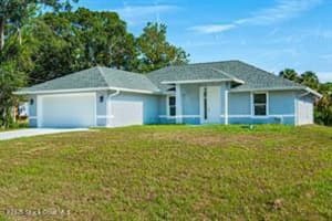 9480 84 Street, Vero Beach, FL 32967 - MLS#1054866
