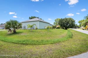 898 Gera Avenue, Palm Bay, FL 32907 - MLS#1055058