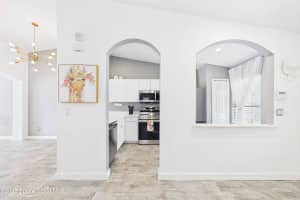 1010 Luminary Circle, Melbourne, FL 32901 - MLS#1055102