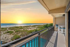 1305 Atlantic Avenue, Cocoa Beach, FL 32931 - MLS#1055201