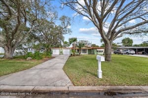 737 Nassau Road, Cocoa Beach, FL 32931 - MLS#1055258