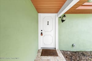 737 Nassau Road, Cocoa Beach, FL 32931 - MLS#1055258