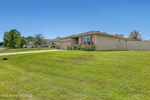 1638 Painter Street, Palm Bay, FL 32909 - MLS#1055307