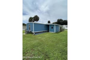310 Holiday Park Boulevard, Palm Bay, FL 32907 - MLS#1055395