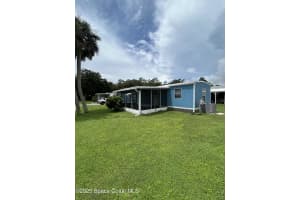 310 Holiday Park Boulevard, Palm Bay, FL 32907 - MLS#1055395