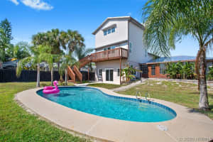 202 Pierce Avenue, Cape Canaveral, FL 32920 - MLS#1055513