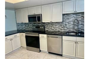 305 Tangle Run Boulevard, Melbourne, FL 32940 - MLS#1055539