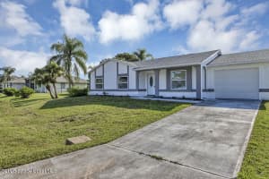 1099 Dusseldorf Avenue, Palm Bay, FL 32907 - MLS#1055598