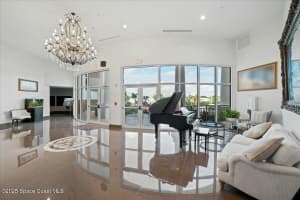 735 Pilot Lane, Merritt Island, FL 32952 - MLS#1055617