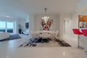 923 22nd Place, Vero Beach, FL 32960 - MLS#1055637