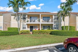 1800 Charlesmont Drive, Melbourne, FL 32903 Sold 09/12/25