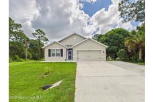 1066 Laconia Street, Sebastian, FL 32958 - MLS#1055660