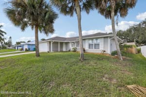 493 Quarry Lane, Sebastian, FL 32958 - MLS#1055699