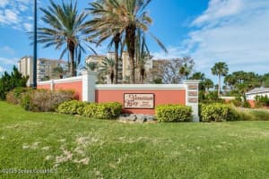 4955 Dixie Highway, Palm Bay, FL 32905 - MLS#1055974