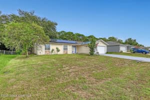871 Dunkirk Avenue, Palm Bay, FL 32907 - MLS#1055994