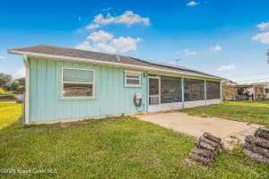9156 101st Avenue, Vero Beach, FL 32967 - MLS#1056011